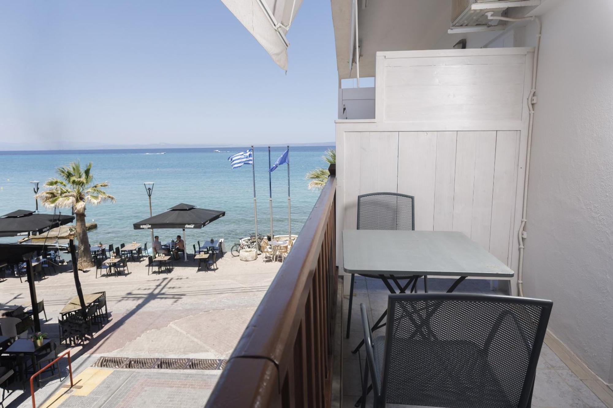 Ferienwohnung Eleni'S Sea View Adults Only Pefkochori Exterior foto